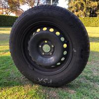 Cerchi acciaio + gomme termiche 215/65 R16 Qashqai