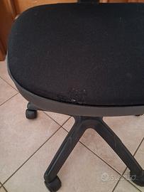 Sedia da ufficio operativa – Altezza regolabile