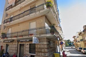 Ampio appartamento Via Melfi