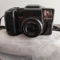 macchina fotografica con rullino