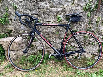 Bicicletta da corsa MARIN