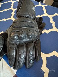 Guanti moto dainese