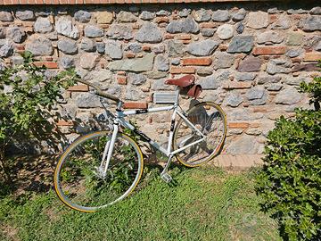 bicicletta merida vintage a scatto fisso