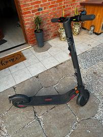 Monopattino NINBOT