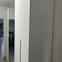 Armadio a 6 ante praticamente nuovo