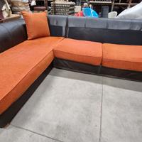 Grande divano con penisola