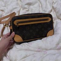 ✨Borsa a tracolla Louis Vuitton, in saldo