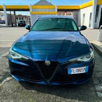 Alfa Romeo Giulia 2.2 (180cv)