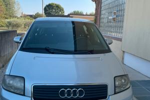 AUDI A2 1.4 TDI 75CV - NEOPATENTATI