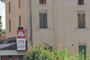 BASILICANOVA (PR) - NEGOZIO \ UFFICIO CON POSTO A