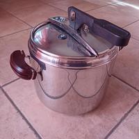 pentola a pressione Lagostina 