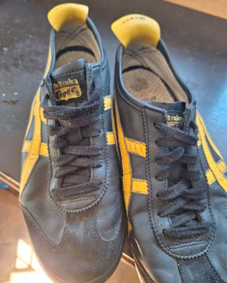 ONITSUKA TIGER