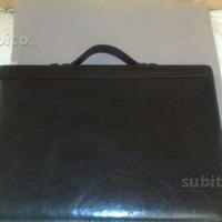 Borsa portacomputer in vera pelle