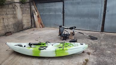 kayak atlantis iruka completo di motore e accessor