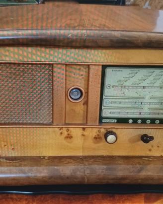 Radio vintage CGERV-355