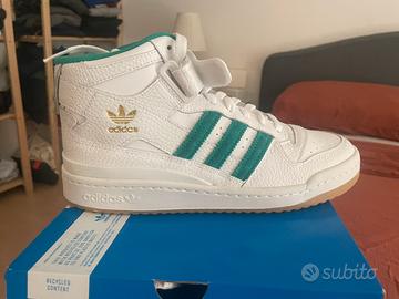 Adidas forum mid
