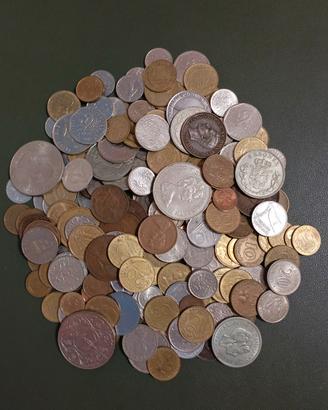 Enorme lotto mondo miste oltre 1 kg 