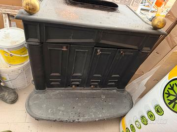 Stufa camino della nonna Franklin ghisa