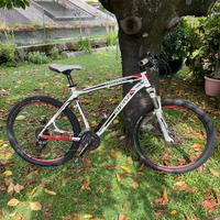 Bici Hardrock sport specialized
