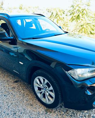 BMW X1 nera 20d XDrive 4x4 CV 177 automatica