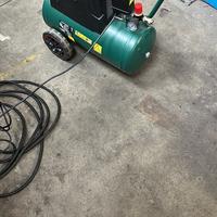 Compressore con tutti gli accessori