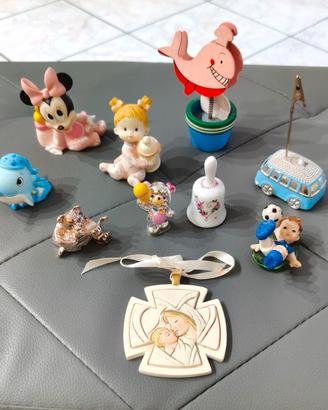Lotto piccole statuine e soprammobili vari