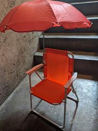 Seggiolina con ombrello per la spiaggia