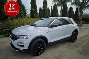 VOLKSWAGEN T-ROC 1.5 BENZINA 150 CV DSG ALLESTIMEN