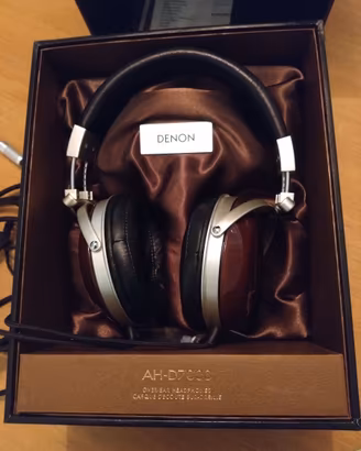 Denon AH-D7000