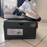 New Balance Uomo modello MS327CWB