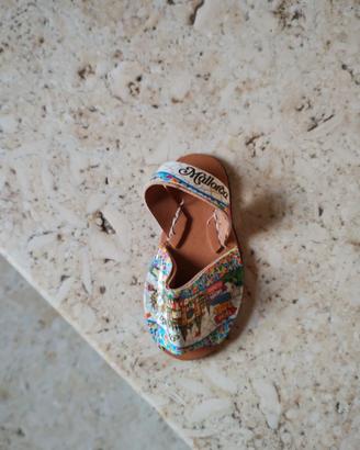 Calamita souvenir Mallorca a forma di sandalo