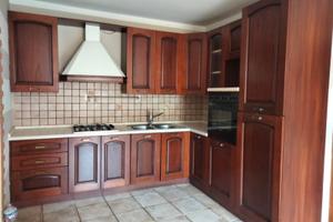 Appartam. indipendente semiarredato con due bagni