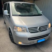 Furgone pulmino 9 posti