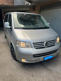 Furgone pulmino 9 posti