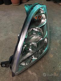 Fanale anteriore sinistro iveco 69500013