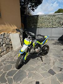 Pit bike 125tt kayo limited edition ruota 14/12