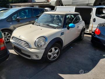 MINI ONE 2010