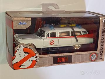 Jada Toys Ghostbusters Ecto-1 Hollywood Rides 1:32