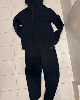 Tuta nike tech flecee taglia S