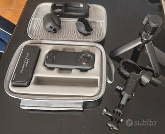Insta360 X5 8K Essentials Bundle + Accessori Extra