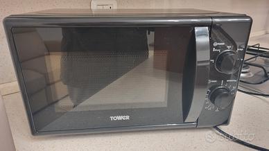FORNO MICROONDE TOWER 700 Watt