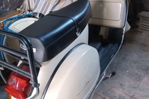 Vespa Piaggio PE 200