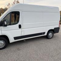 Trasporti e Facchinaggio Per Cuneo e Provincia