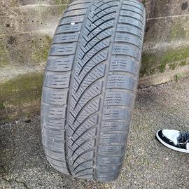 Gomme 225 50 17 platin all season