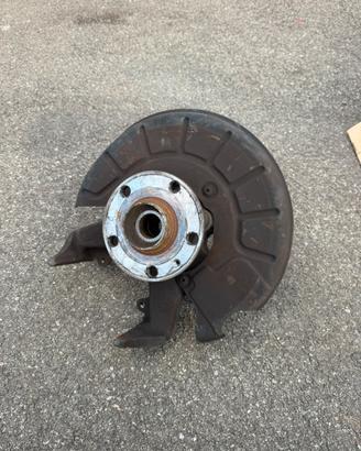 MOZZO RUOTA ANT. SX GOLF 6 1.4 2011 - 1K0407621E