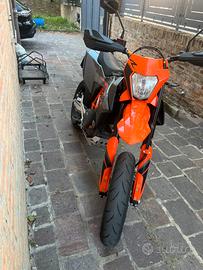 Kim 690 smr