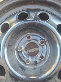 Cerchi per macchina in ferro