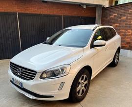 VOLVO XC60 D3 Geartronic Business distribuzione