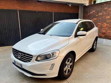 VOLVO XC60 D3 Geartronic Business distribuzione