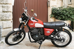 Moto Scrambler 400 Rossa